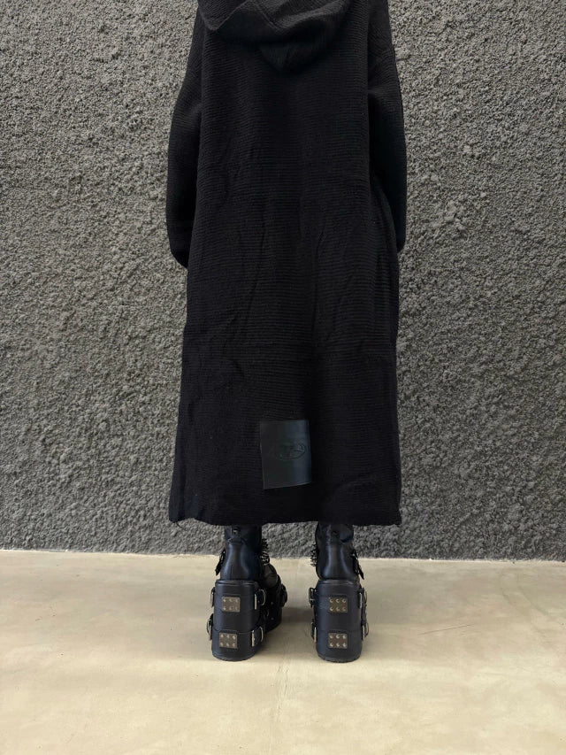 RAVEN COAT
